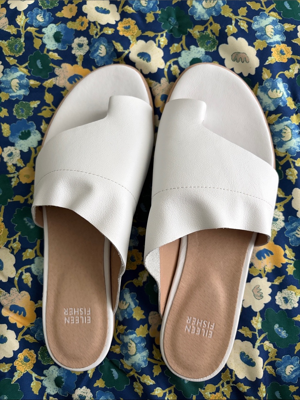 Eileen Fisher White Leather Ty Slide size 10